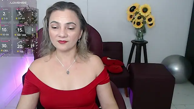 Snapshot of ana_milf chatting on April 8, 2026, 1:22 pm ana milf online show from April 8, 2026, 1:22 pm