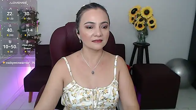 Snapshot of ana_milf chatting on April 13, 2026, 12:54 pm ana milf online show from April 13, 2026, 12:54 pm