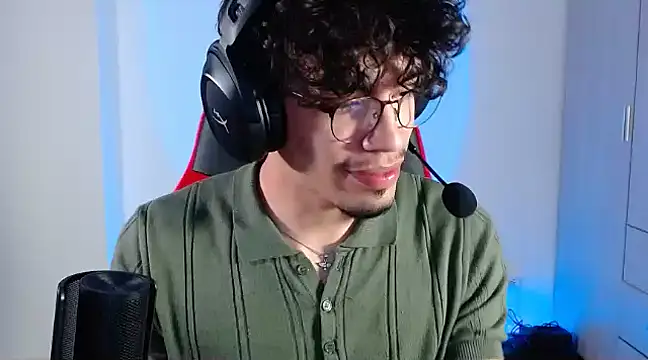 BigDragonBoy online show from March 19, 2025, 10:31 pm