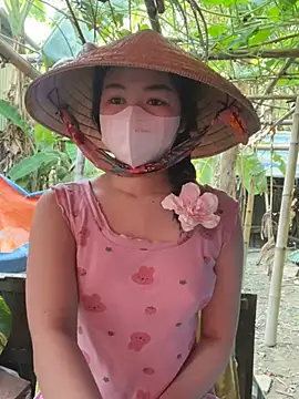 BabyThree  online show from January 25, 2025, 8:53 am