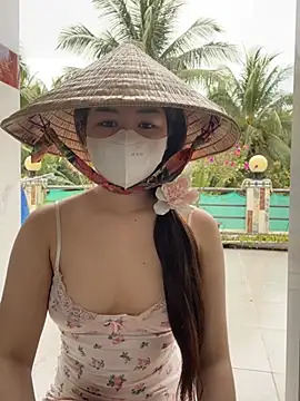 BabyThree  online show from January 30, 2025, 7:39 am