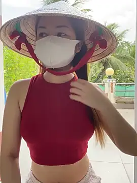 BabyThree  online show from November 23, 2025, 7:19 am