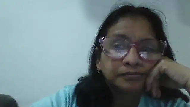 Snapshot of titssmall123 chatting on February 13, 2026, 11:45 pm titssmall123 online show from February 13, 2026, 11:45 pm