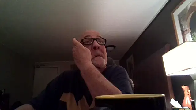 Snapshot of --JimmyJamzs-- chatting on December 5, 2025, 8:45 am --JimmyJamzs-- online show from December 5, 2025, 8:45 am