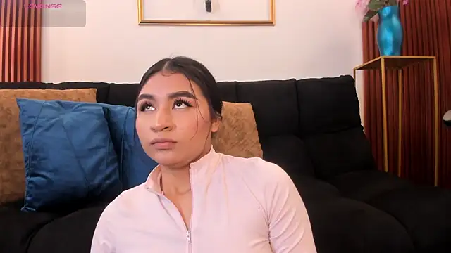 Zayda 1 online show from October 17, 2025, 8:00 pm