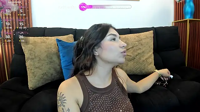 Zayda 1 online show from October 30, 2025, 7:03 pm