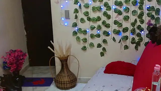 Latin Mature975 online show from February 9, 2025, 7:38 am