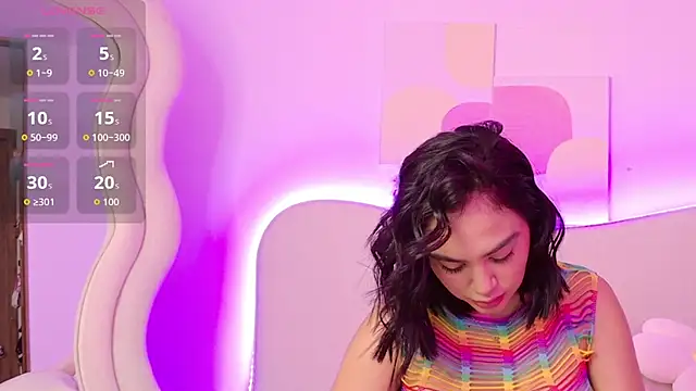 innocentlady  online show from October 22, 2025, 2:28 pm