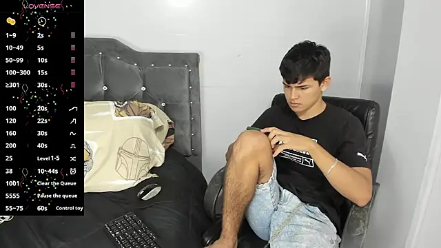 Snapshot of Jacobb_Lee chatting on March 17, 2025, 7:15 pm Jacobb Lee online show from March 17, 2025, 7:15 pm