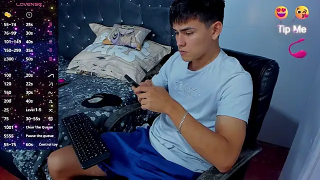 Snapshot of Jacobb_Lee chatting on September 23, 2025, 8:45 pm Jacobb Lee online show from September 23, 2025, 8:45 pm