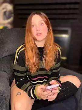 Snapshot of Blaze_Baby chatting on November 4, 2025, 2:27 pm Blaze Baby online show from November 4, 2025, 2:27 pm