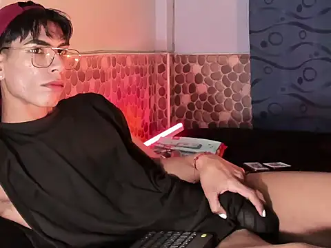 Teo skinny online show from December 23, 2024, 10:01 pm