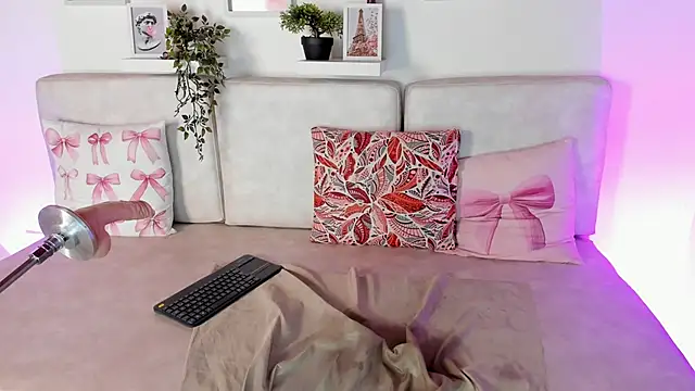 Malka Burning online show from March 15, 2025, 2:35 am