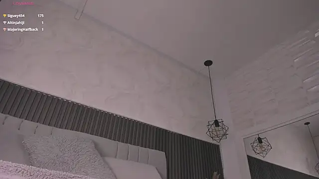 Snapshot of SOPHICARTERS chatting on February 14, 2026, 1:08 pm SOPHICARTERS online show from February 14, 2026, 1:08 pm