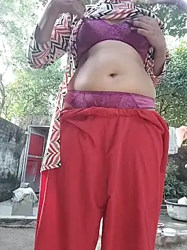 Hot-rubina online show from November 26, 2025, 5:30 am