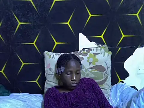 Snapshot of Spicey_diana chatting on February 11, 2025, 2:13 pm Spicey diana online show from February 11, 2025, 2:13 pm