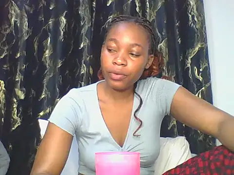  Becky002 online show from February 8, 2026, 9:02 am