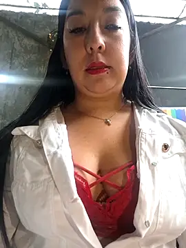 Bella keny online show from November 12, 2025, 6:19 pm