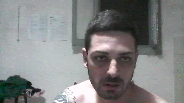 Snapshot of iltoscano95 chatting on July 21, 2026, 7:49 pm iltoscano95 online show from July 21, 2026, 7:49 pm