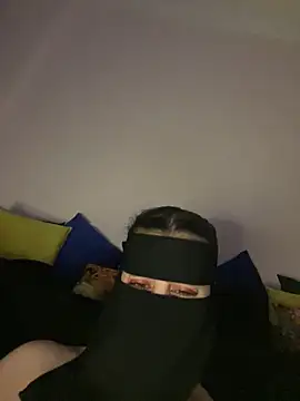 Snapshot of Jumanaa chatting on February 28, 2026, 10:11 pm Jumanaa online show from February 28, 2026, 10:11 pm