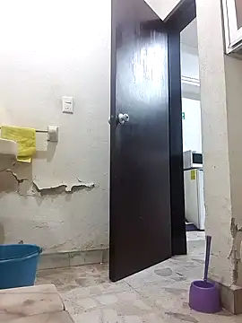 josehot151515 online show from December 16, 2024, 6:49 pm