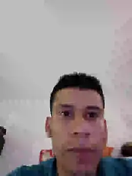 josehot151515 online show from December 23, 2024, 11:17 pm