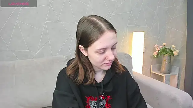 Snapshot of Kvetachka chatting on February 15, 2025, 1:10 am Kvetachka online show from February 15, 2025, 1:10 am