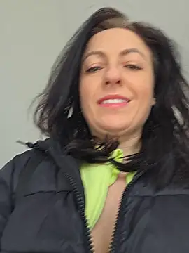 lovewildguy1 online show from March 19, 2026, 7:23 am