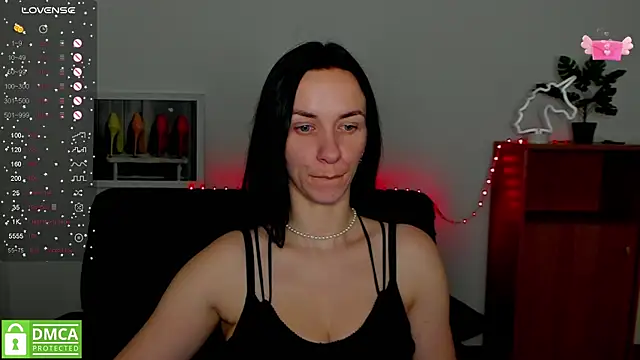 annakillianox online show from March 12, 2025, 9:34 am