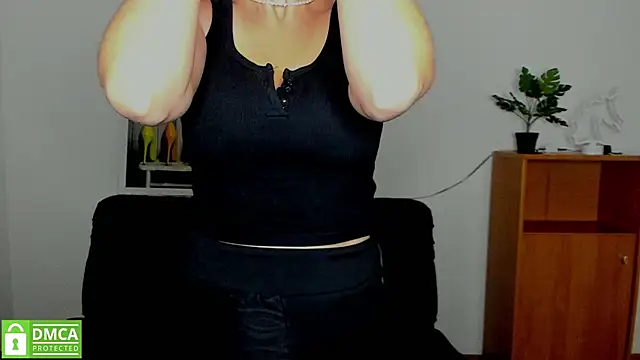 annakillianox online show from September 25, 2025, 5:22 am