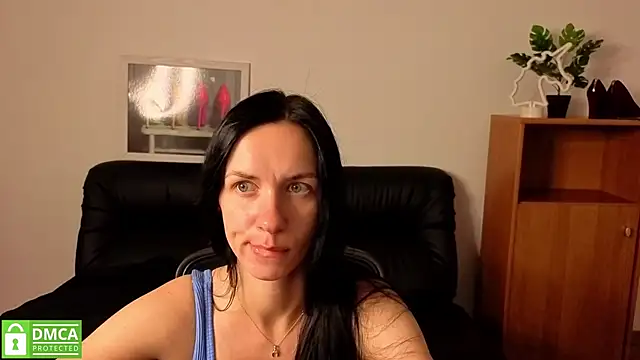 annakillianox online show from July 13, 2026, 5:32 am