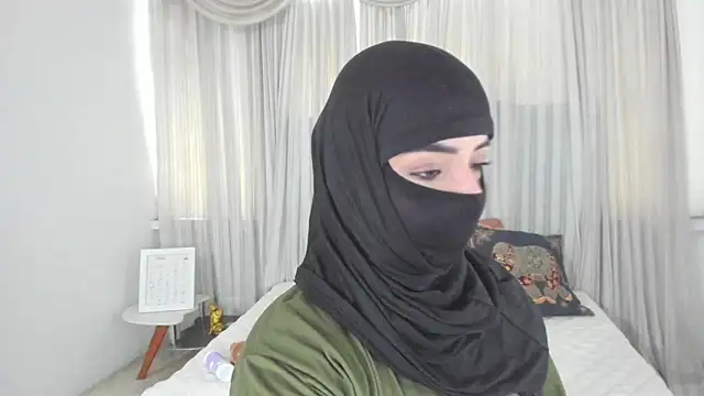 Snapshot of Uzra_hayed chatting on March 19, 2026, 3:16 pm Uzra hayed online show from March 19, 2026, 3:16 pm