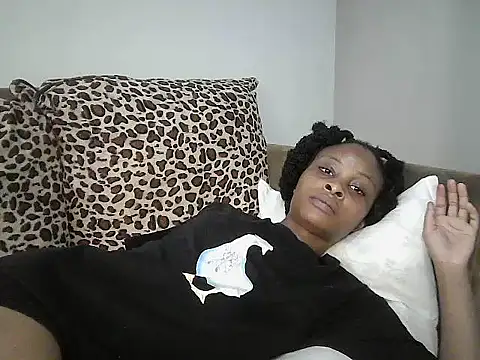 Snapshot of Toxique_ chatting on January 8, 2026, 10:17 am Toxique online show from January 8, 2026, 10:17 am