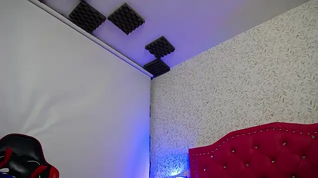 Snapshot of luly_pink chatting on December 20, 2025, 3:13 am luly pink online show from December 20, 2025, 3:13 am