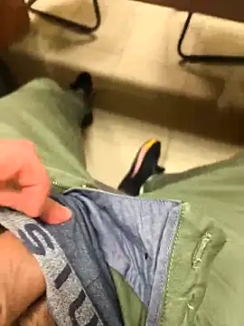 Snapshot of onbifeet chatting on February 18, 2026, 4:25 pm onbifeet online show from February 18, 2026, 4:25 pm