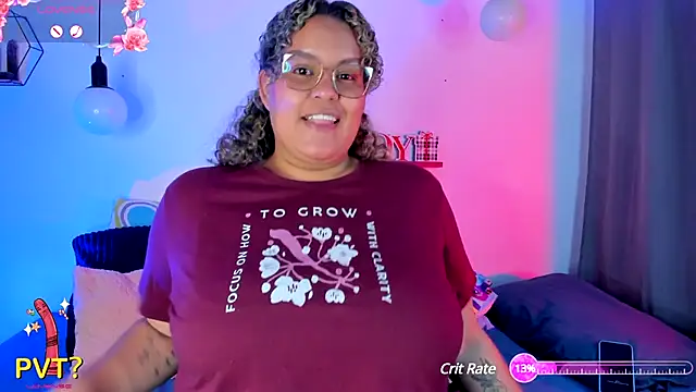 monicabbw  online show from February 6, 2025, 5:35 am