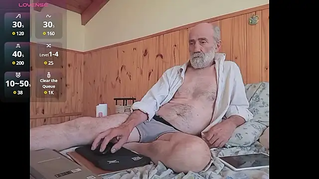 papifacu online show from March 8, 2025, 4:50 pm