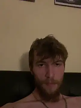 DanielBIGBOY21cm online show from December 17, 2025, 9:54 pm