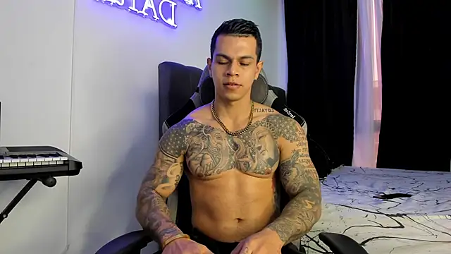 Aron Dark online show from February 12, 2025, 11:40 am