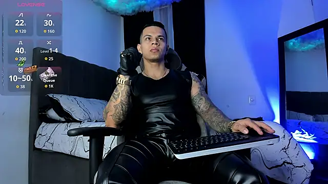 Snapshot of Aron_Dark chatting on January 15, 2026, 11:26 am Aron Dark online show from January 15, 2026, 11:26 am