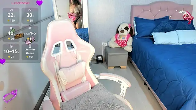 Kenia tompson01 online show from February 18, 2025, 5:31 pm