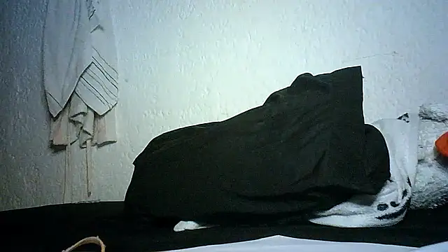 Snapshot of Bellabeltrann chatting on November 28, 2025, 11:51 pm Bellabeltrann online show from November 28, 2025, 11:51 pm