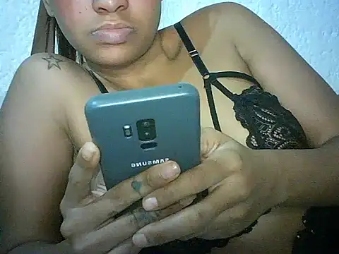 Snapshot of Bellabeltrann chatting on January 11, 2026, 1:05 pm Bellabeltrann online show from January 11, 2026, 1:05 pm