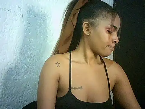 Snapshot of Bellabeltrann chatting on February 11, 2026, 1:27 pm Bellabeltrann online show from February 11, 2026, 1:27 pm