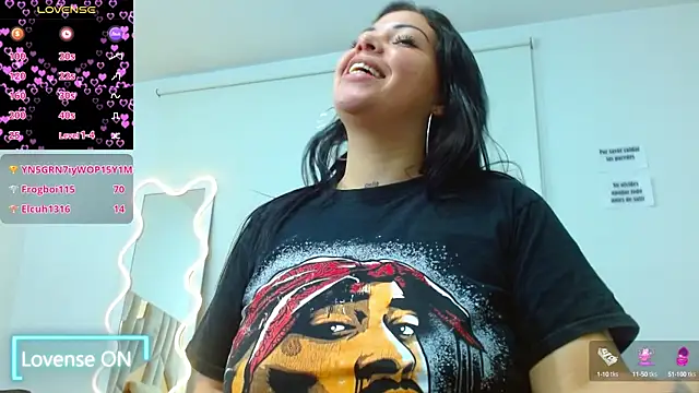 Snapshot of martinna_tay chatting on March 1, 2025, 9:18 am martinna tay online show from March 1, 2025, 9:18 am