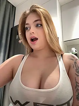 Snapshot of DanySteysi chatting on February 7, 2026, 4:05 am DanySteysi online show from February 7, 2026, 4:05 am