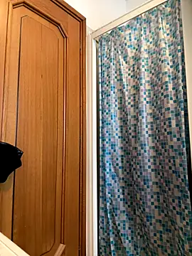 Snapshot of Britmi chatting on January 6, 2026, 11:03 am Britmi online show from January 6, 2026, 11:03 am