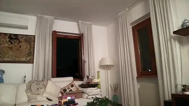 Snapshot of Britmi chatting on January 12, 2026, 6:02 pm Britmi online show from January 12, 2026, 6:02 pm