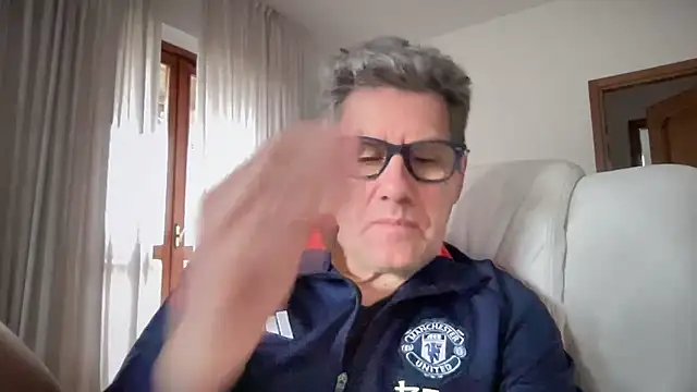 Snapshot of Britmi chatting on March 15, 2026, 8:20 am Britmi online show from March 15, 2026, 8:20 am