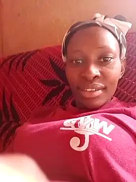 Snapshot of LOVELY-2BERRY chatting on October 7, 2025, 6:21 am LOVELY-2BERRY online show from October 7, 2025, 6:21 am
